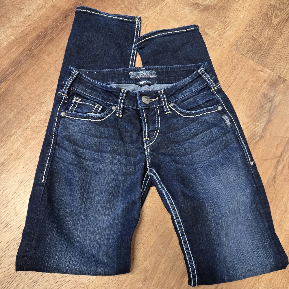 Silver Jeans Women's Berkley Dark Indigo Straight-Leg Jeans 26 X 32 - Picture 8 of 9